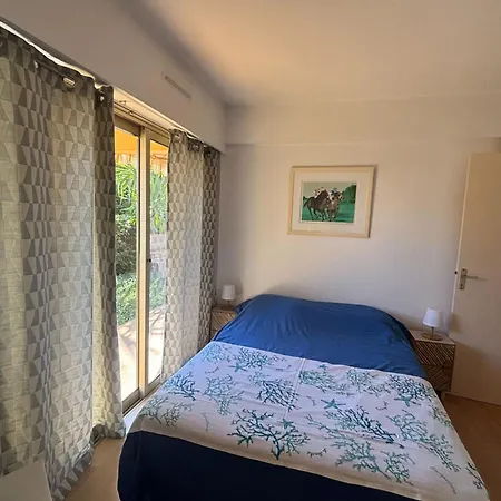 Charming With Garden In Antibes * 胡安莱潘